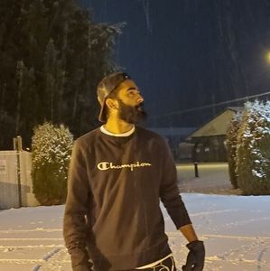 Meet your Posher, Felix